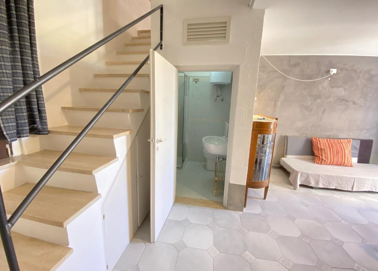 Via Giusti Tre Apartment Sannicola Bagian luar foto